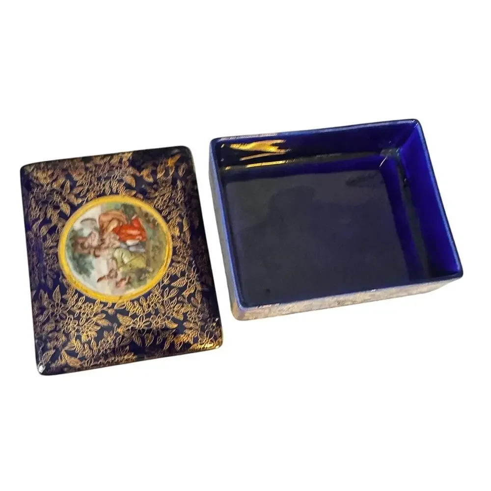 Empire Ware England Cobalt Blue Porcelain Trinket Vanity Box Gold Romantic Scene